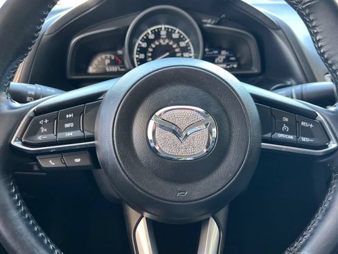Used 2018 MAZDA MAZDA3 Touring FWD image 24