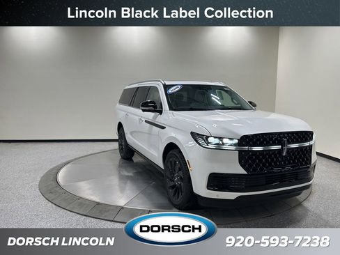 New 2026 Lincoln Navigator L Black Label AWD/4WD image 3