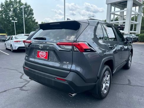 Used 2025 Toyota RAV4 XLE w/ Convenience Package FWD image 7