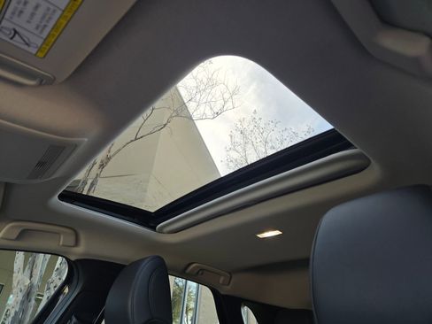 Used 2025 MAZDA CX-30 AWD 2.5 S w/ Premium Package image 30