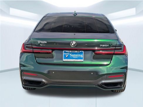 Used 2020 BMW 750i xDrive w/ Executive Package AWD/4WD image 4