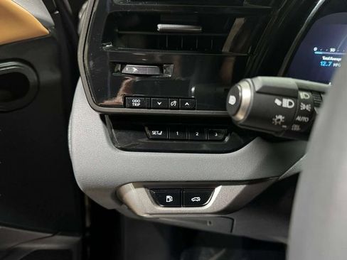 Used 2025 Lexus RX 350 Premium w/ Convenience Package image 21