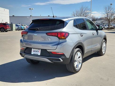 Used 2025 Buick Encore GX Preferred image 3