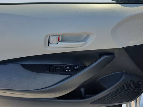 Used 2026 Toyota Corolla LE FWD image 17