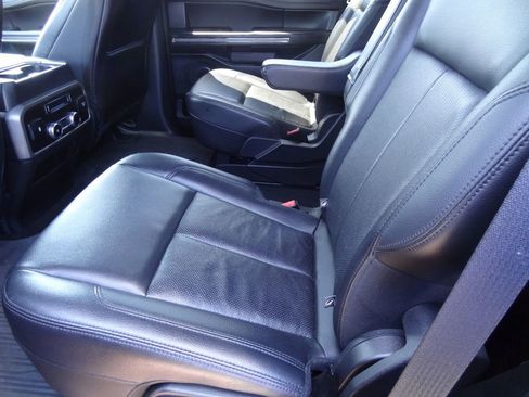 Used 2020 Ford Expedition XLT w/ Equipment Group 202A image 18