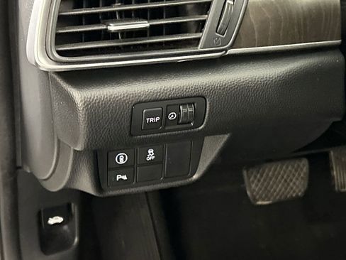 Used 2021 Honda Accord EX-L image 12