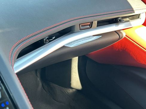 Used 2024 Chevrolet Corvette Stingray Preferred Cpe w/ Z51 Performance Package image 22