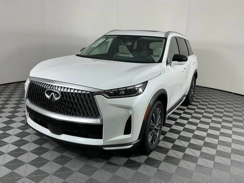 Certified 2026 INFINITI QX60 Luxe w/ Cargo Package AWD/4WD image 3