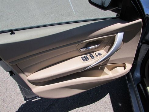 Used 2013 BMW 328i Sedan RWD image 9