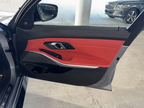 Used 2025 BMW M3 Competition w/ Executive Package image 9