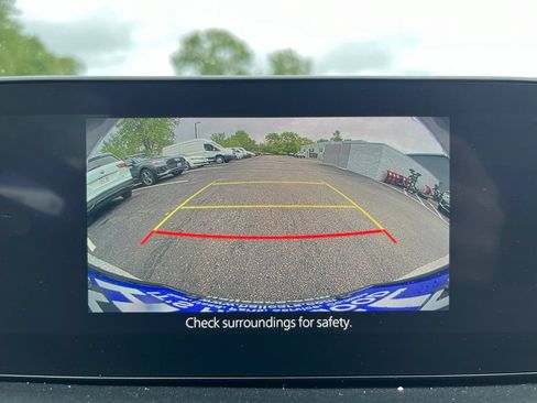 Used 2024 MAZDA MAZDA3 s FWD image 18