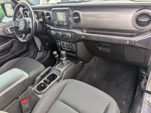 Used 2019 Jeep Wrangler Unlimited Sport S image 48
