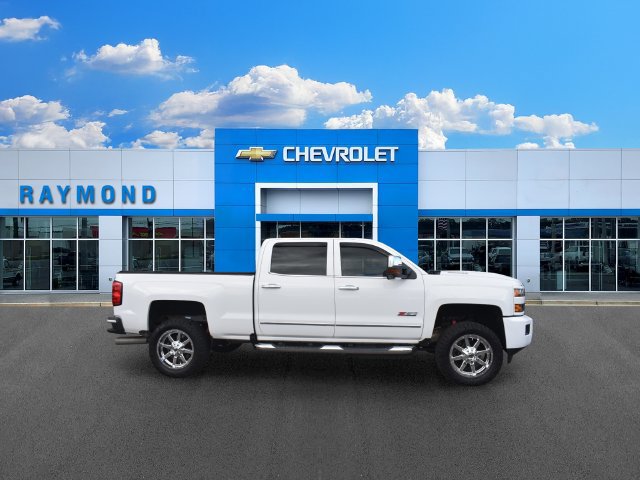 Used 2017 Chevrolet Silverado 2500 LTZ w/ Duramax Plus Package AWD/4WD image 2