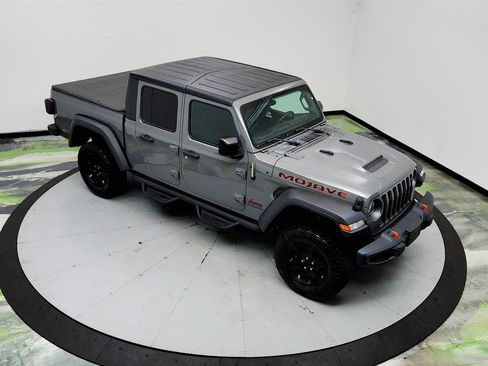 Used 2020 Jeep Gladiator Mojave w/ Cold Weather Group AWD/4WD image 30