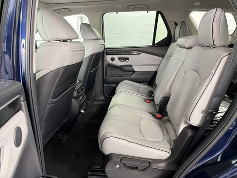 New 2025 Honda Pilot Elite image 15