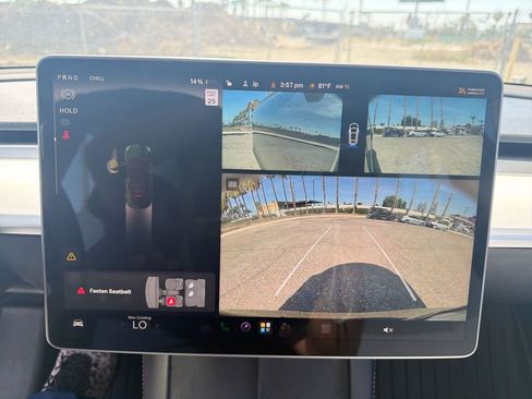 Used 2024 Tesla Model Y Long Range RWD image 24