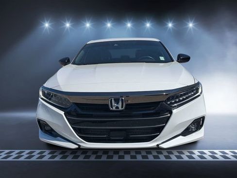 Used 2022 Honda Accord Sport image 8
