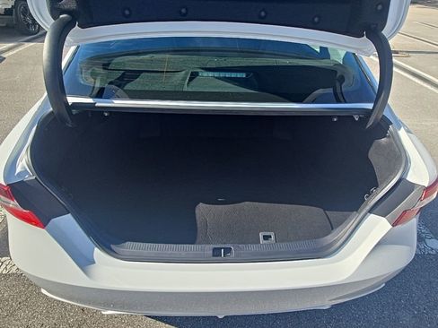 Used 2023 Toyota Camry SE FWD image 28