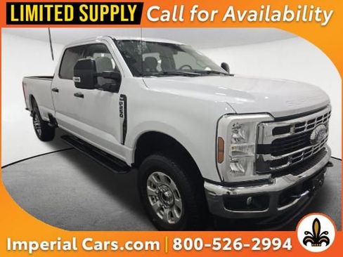 Used 2024 Ford F250 XLT AWD/4WD image 1