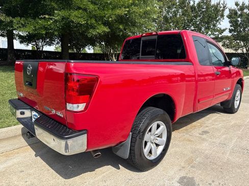 Used 2012 Nissan Titan SV w/ SV Value Truck Pkg AWD/4WD image 3