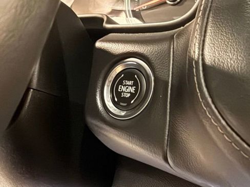 Used 2021 Chevrolet Tahoe High Country w/ Premium Package image 18