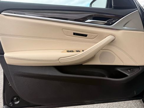 Used 2019 BMW 540i xDrive w/ Convenience Package AWD/4WD image 14