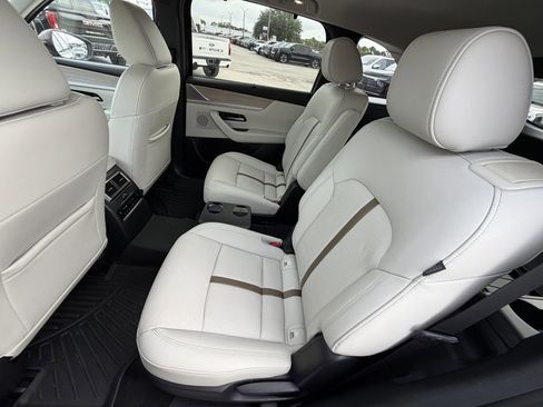 Used 2024 MAZDA CX-90 Plug-In Hybrid w/ Premium Plus AWD/4WD image 17
