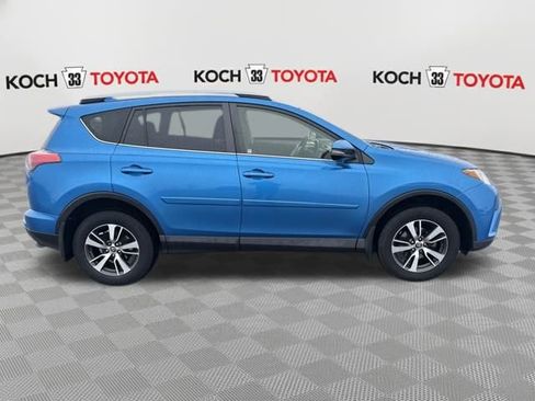 Used 2017 Toyota RAV4 XLE w/ Plus Extra Value Package image 9