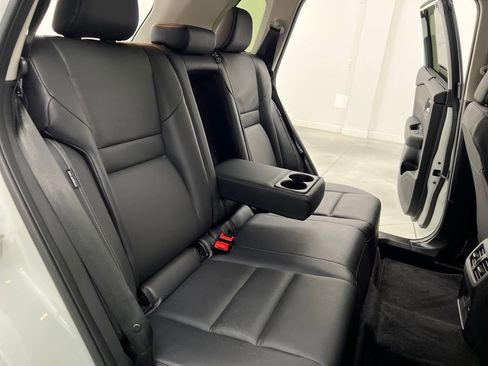 Used 2025 Nissan Rogue SL w/ Tech Package image 17