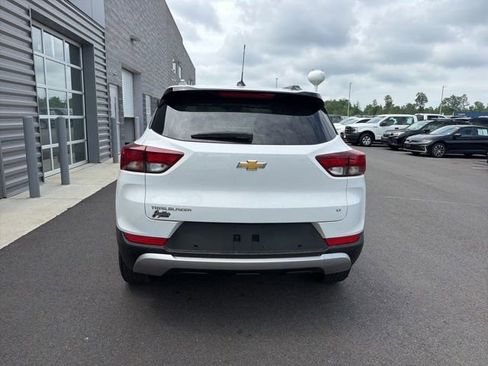 Used 2023 Chevrolet TrailBlazer LT w/ Convenience Package FWD image 7
