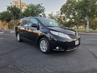 Used 2017 Toyota Sienna XLE