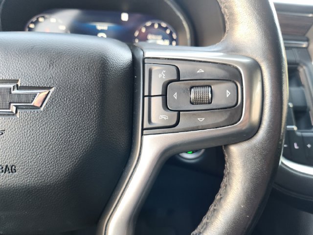 Used 2022 Chevrolet Suburban Z71 w/ Luxury Package AWD/4WD image 31