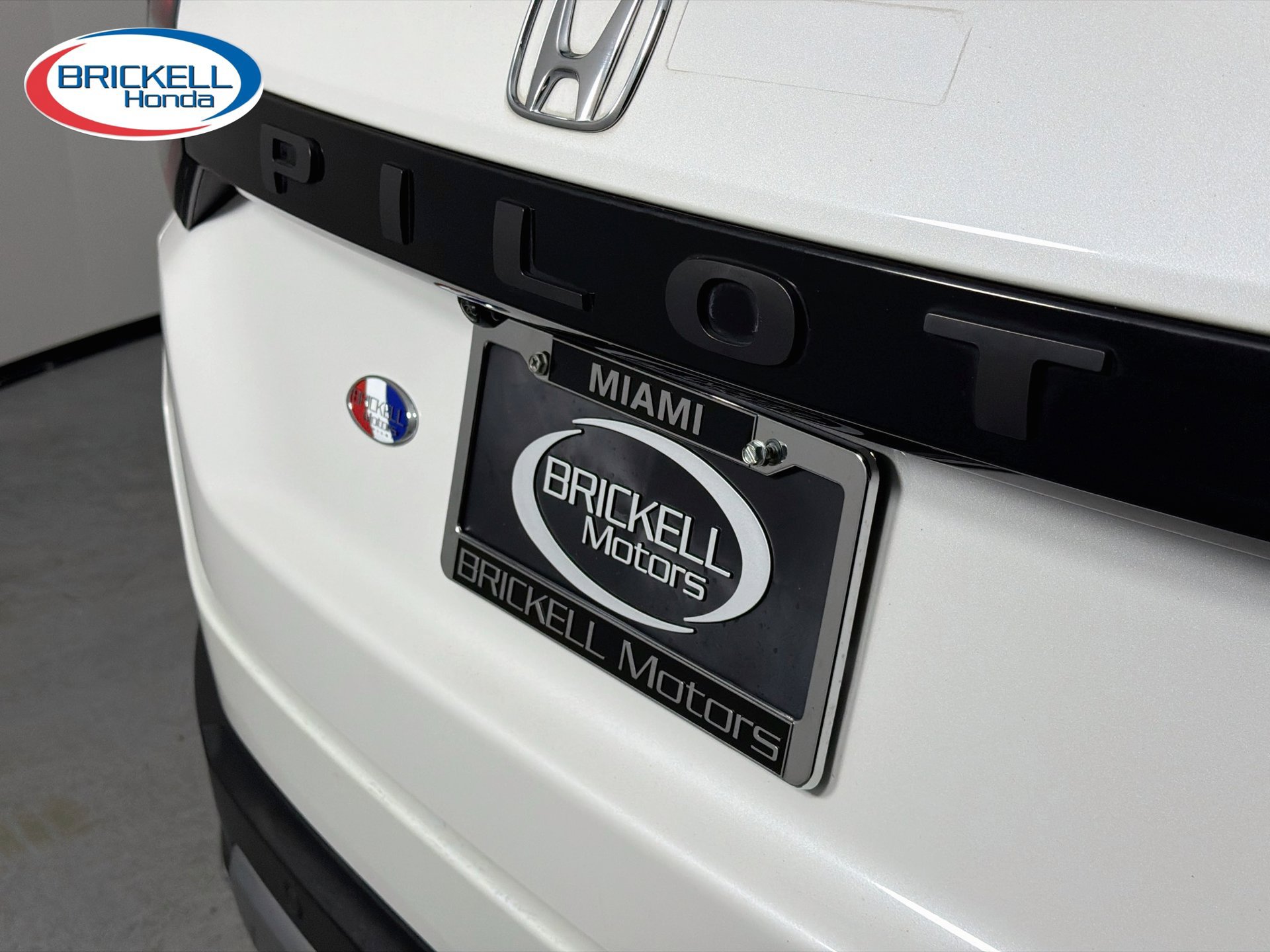 Used 2024 Honda Pilot Touring image 11