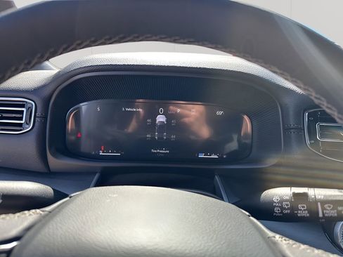 New 2026 Jeep Grand Wagoneer 4WD image 34