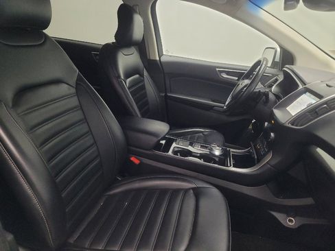 Used 2019 Ford Edge SEL w/ Equipment Group 201A AWD/4WD image 21