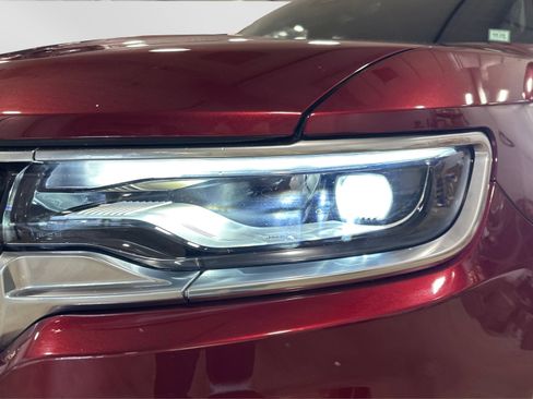 Used 2022 Jeep Wagoneer Series II image 14