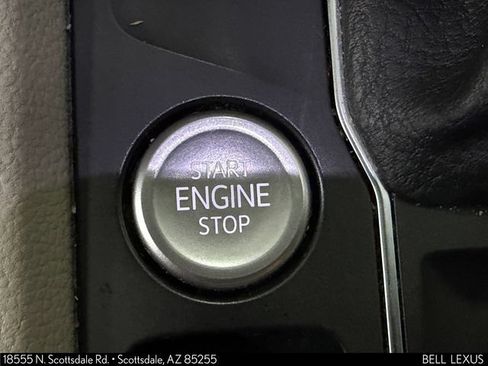 Used 2021 Volkswagen Atlas SE FWD image 26