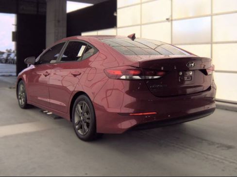 Used 2018 Hyundai Elantra SEL FWD image 3