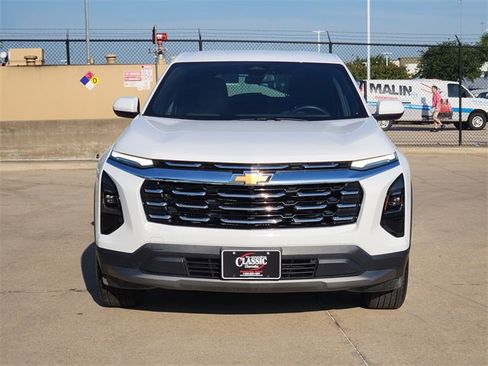 Used 2025 Chevrolet Equinox LT FWD image 10