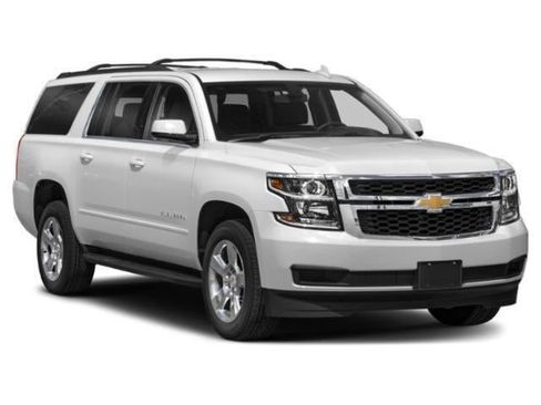 Used 2019 Chevrolet Suburban LT w/ LT Signature Package image 6