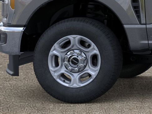 New 2026 Ford F350 XLT AWD/4WD image 19