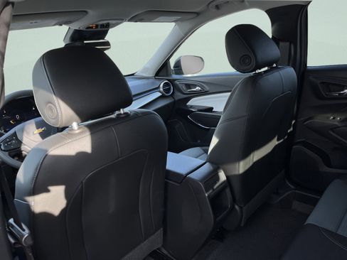 New 2026 Chevrolet Trax LT image 20
