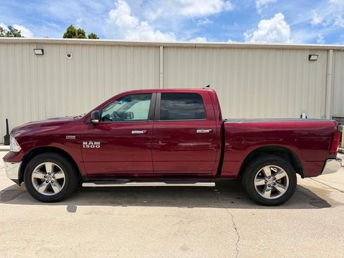 Used 2017 RAM 1500 Big Horn AWD/4WD image 2