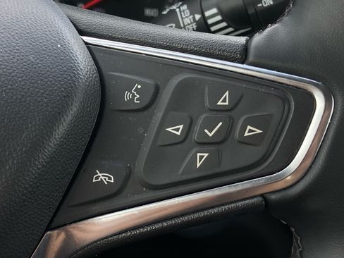 Used 2024 Chevrolet Equinox LT AWD/4WD image 21