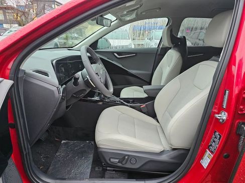 New 2025 Kia Niro EX image 19