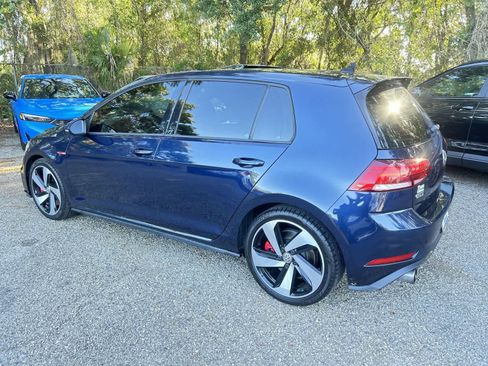 Used 2018 Volkswagen GTI SE FWD image 6