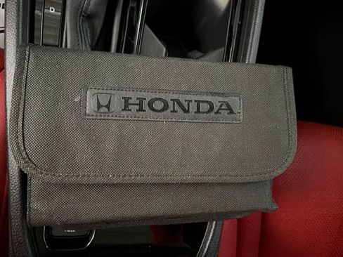 Used 2025 Honda Accord Sport image 32