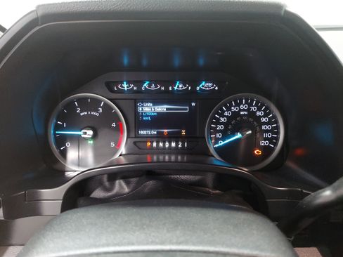 Used 2019 Ford F250 XLT w/ Camper Package AWD/4WD image 8