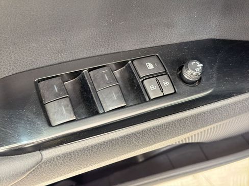 Used 2025 Toyota Camry LE FWD image 12