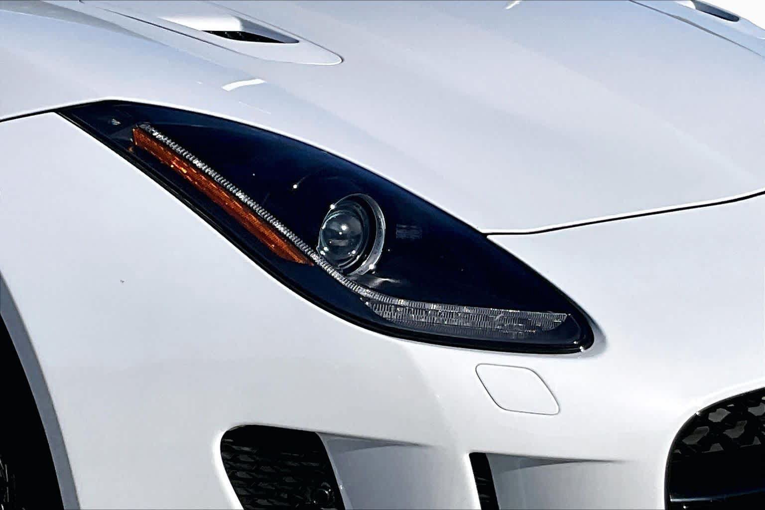 Used 2016 Jaguar F-TYPE R AWD/4WD image 20